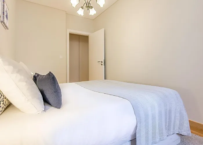 @ Santos Apartment *